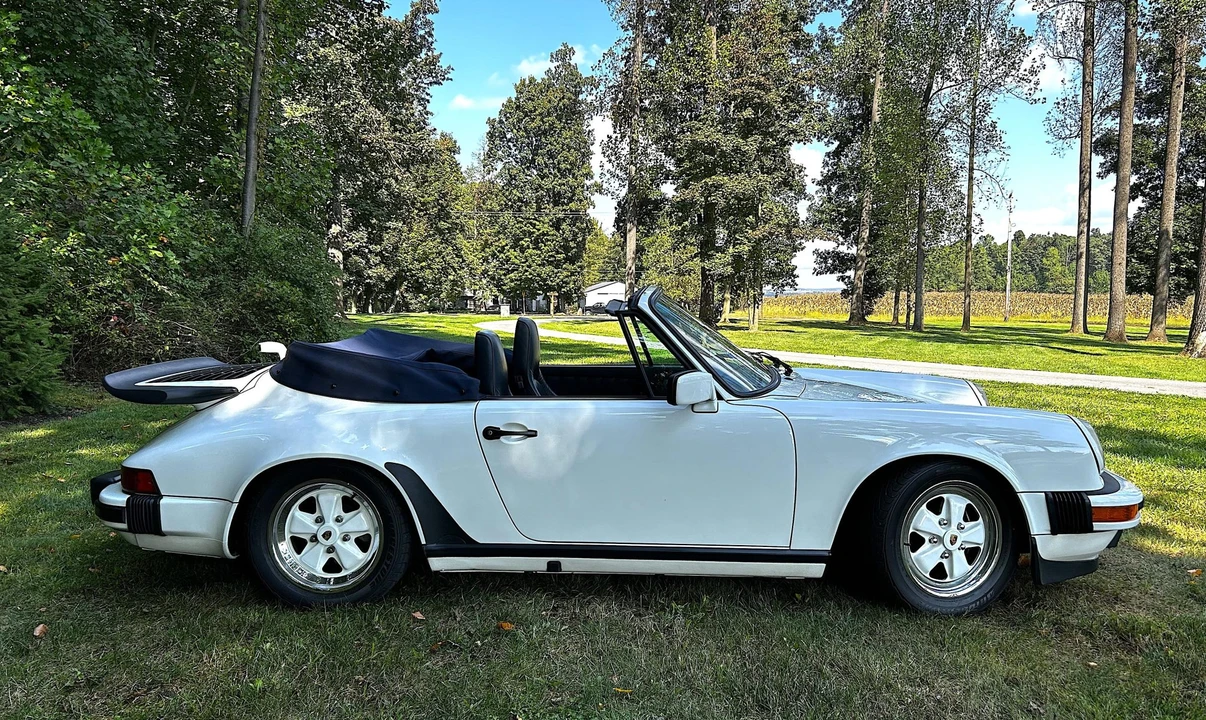 1987 Porsche 911 Carrera 3.2 - Image 12 of 31