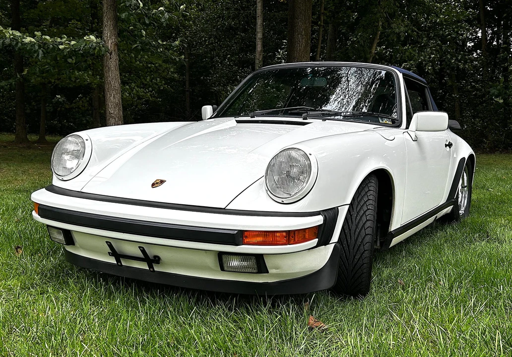1987 Porsche 911 Carrera 3.2 - Image 17 of 31