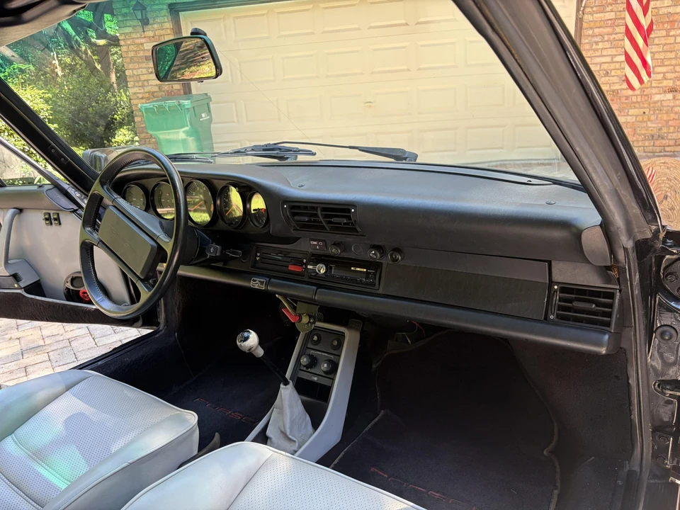 1987 Porsche 911 Carrera 3.2 - Image 31 of 31