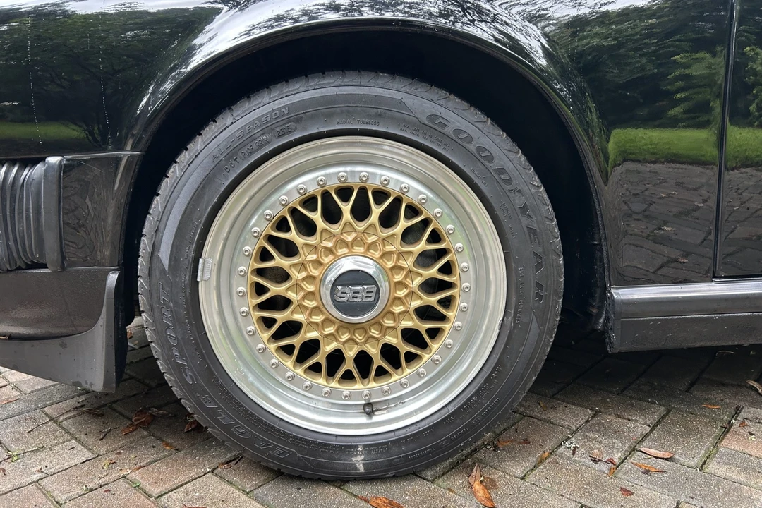 1987 Porsche 911 Carrera 3.2 - Image 23 of 31