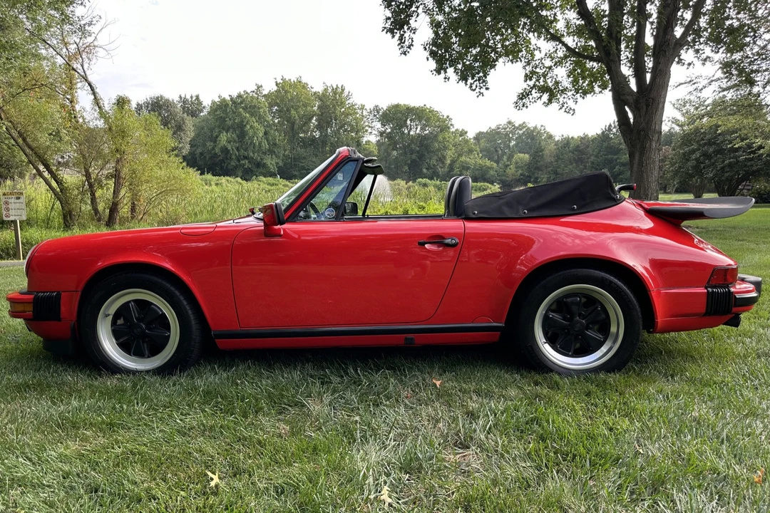 1987 Porsche 911 Carrera 3.2 - Image 10 of 31