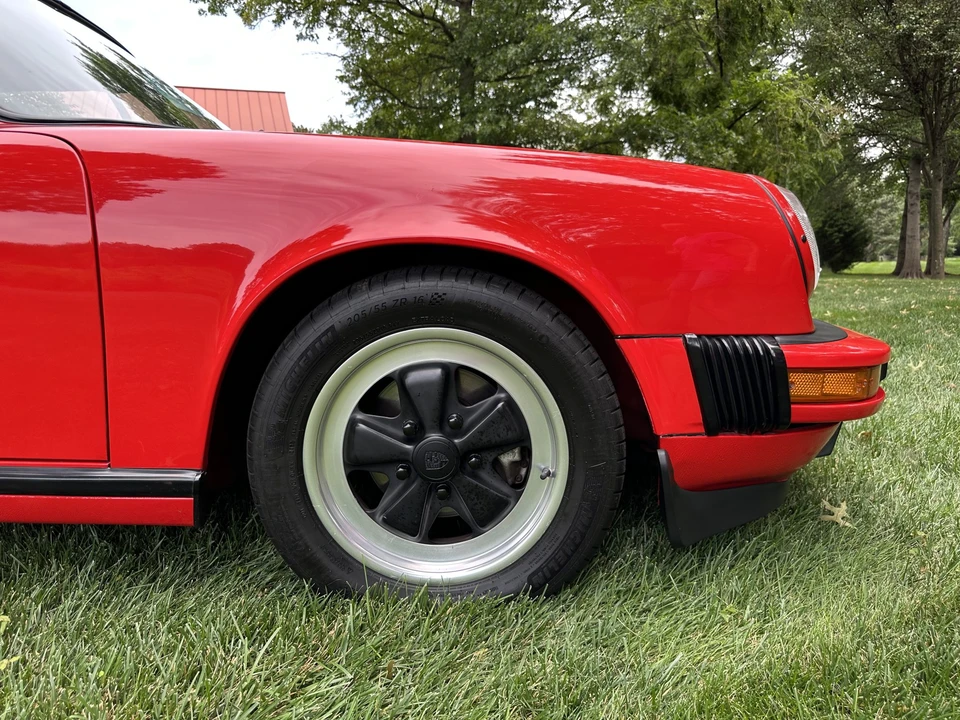 1987 Porsche 911 Carrera 3.2 - Image 23 of 31