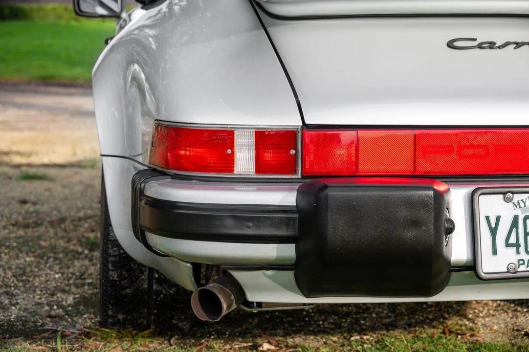 1987 Porsche 911 Carrera 3.2 - Image 13 of 31