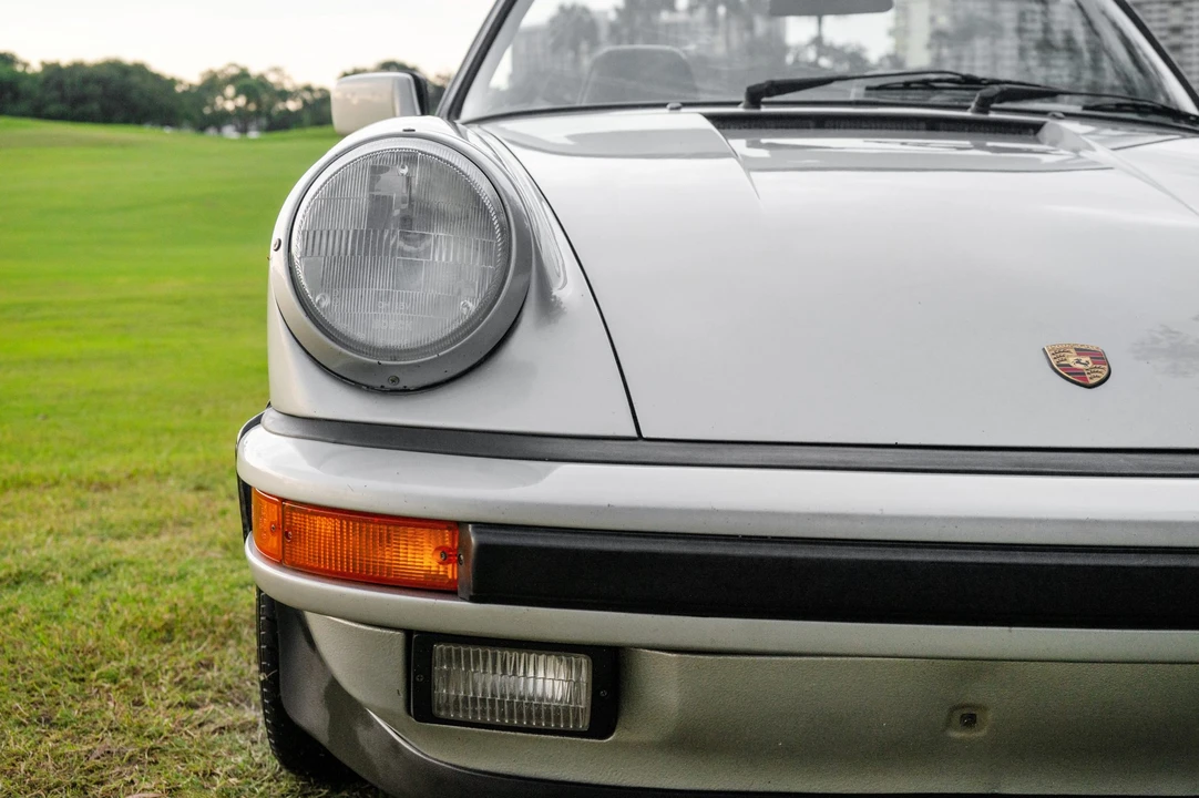 1987 Porsche 911 Carrera 3.2 - Image 11 of 31
