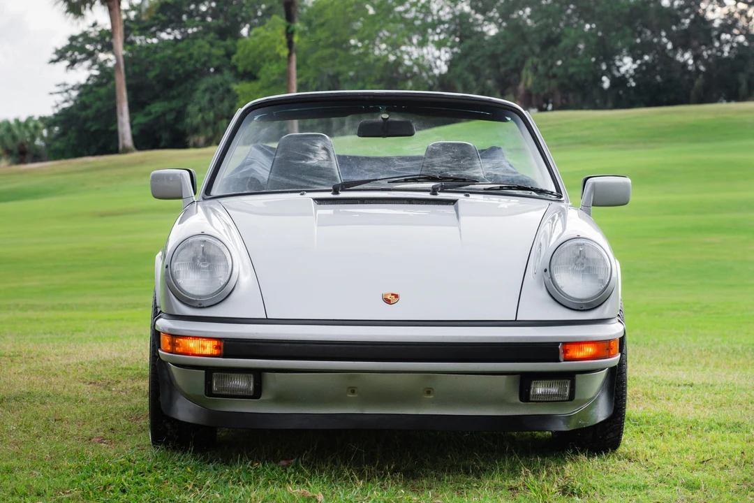 1987 Porsche 911 Carrera 3.2 - Image 10 of 31