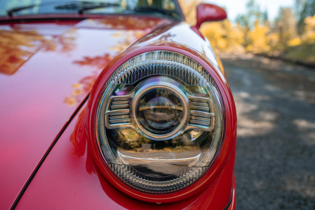 1987 Porsche 911 Carrera 3.2 - Image 27 of 31
