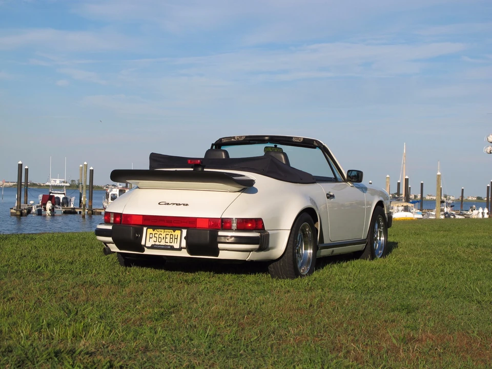 1987 Porsche 911 Carrera 3.2 - Image 26 of 31