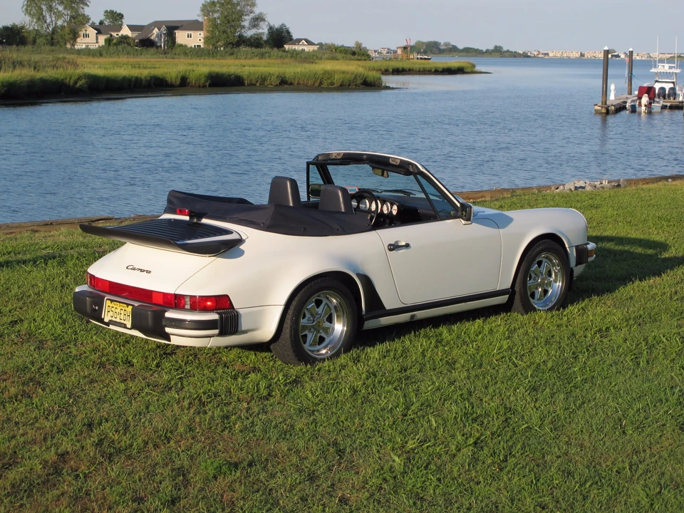 1987 Porsche 911 Carrera 3.2 - Image 25 of 31