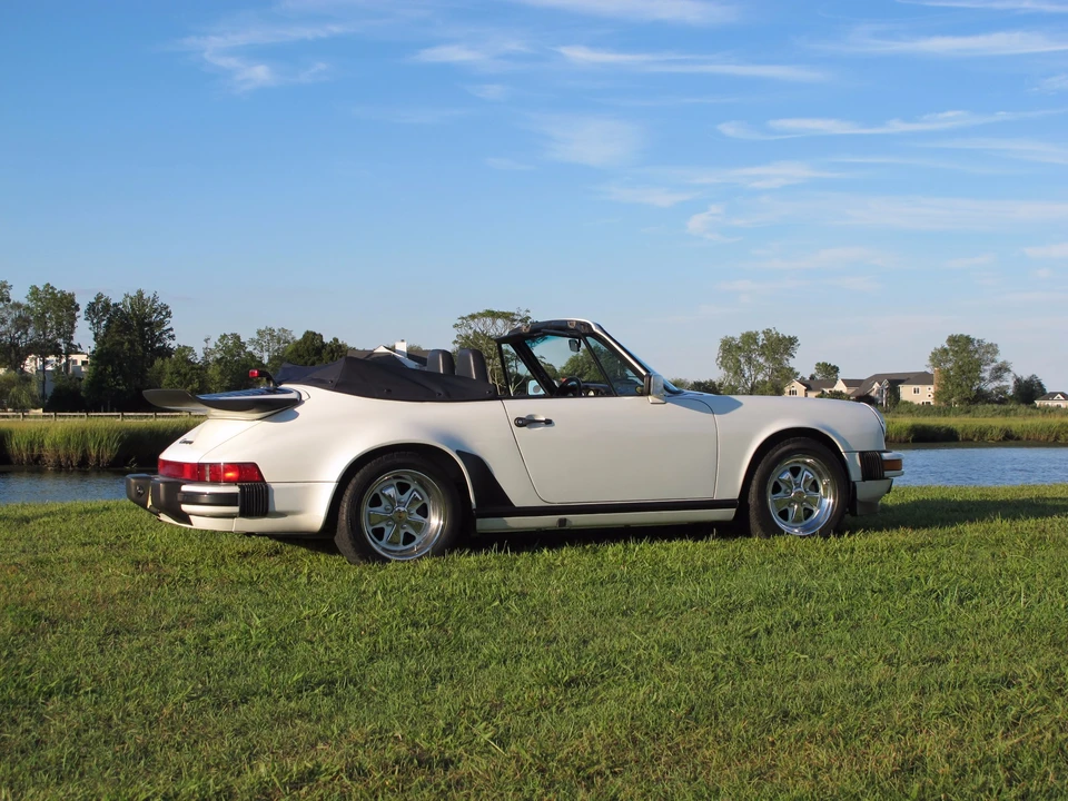1987 Porsche 911 Carrera 3.2 - Image 22 of 31
