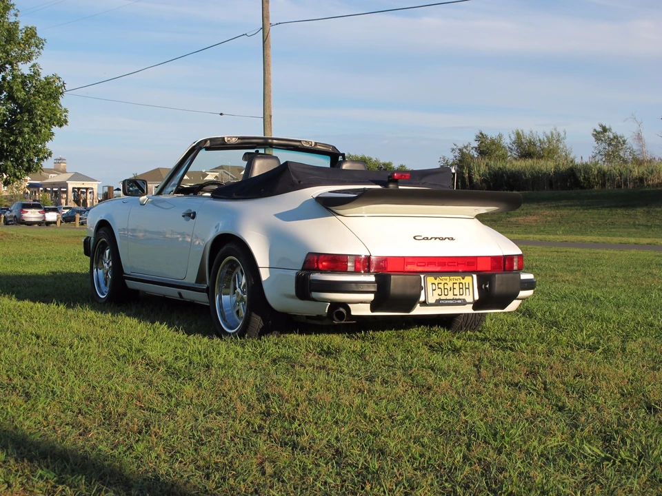 1987 Porsche 911 Carrera 3.2 - Image 30 of 31