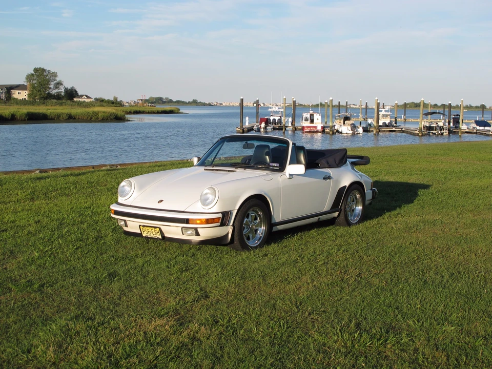 1987 Porsche 911 Carrera 3.2 - Image 16 of 31