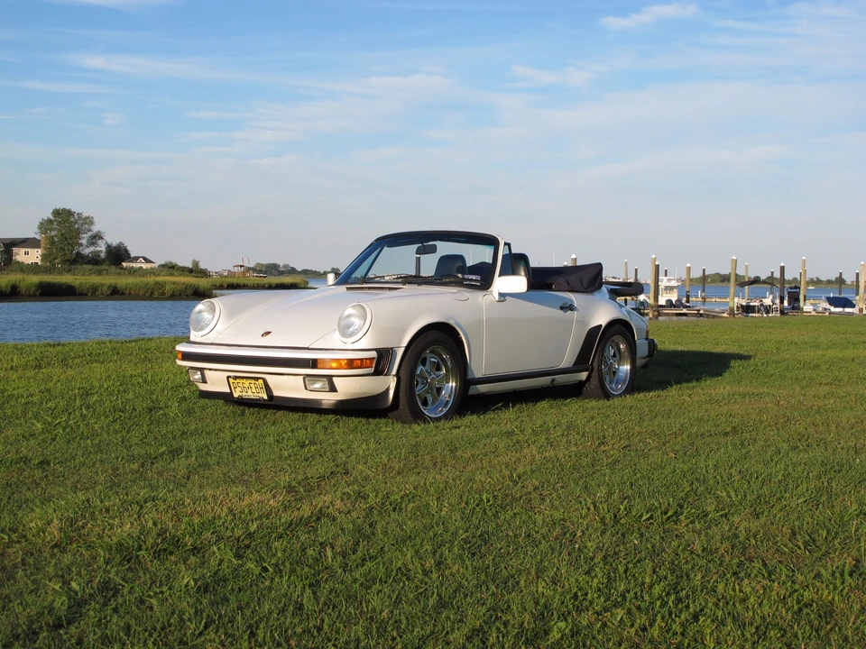 1987 Porsche 911 Carrera 3.2 - Image 15 of 31