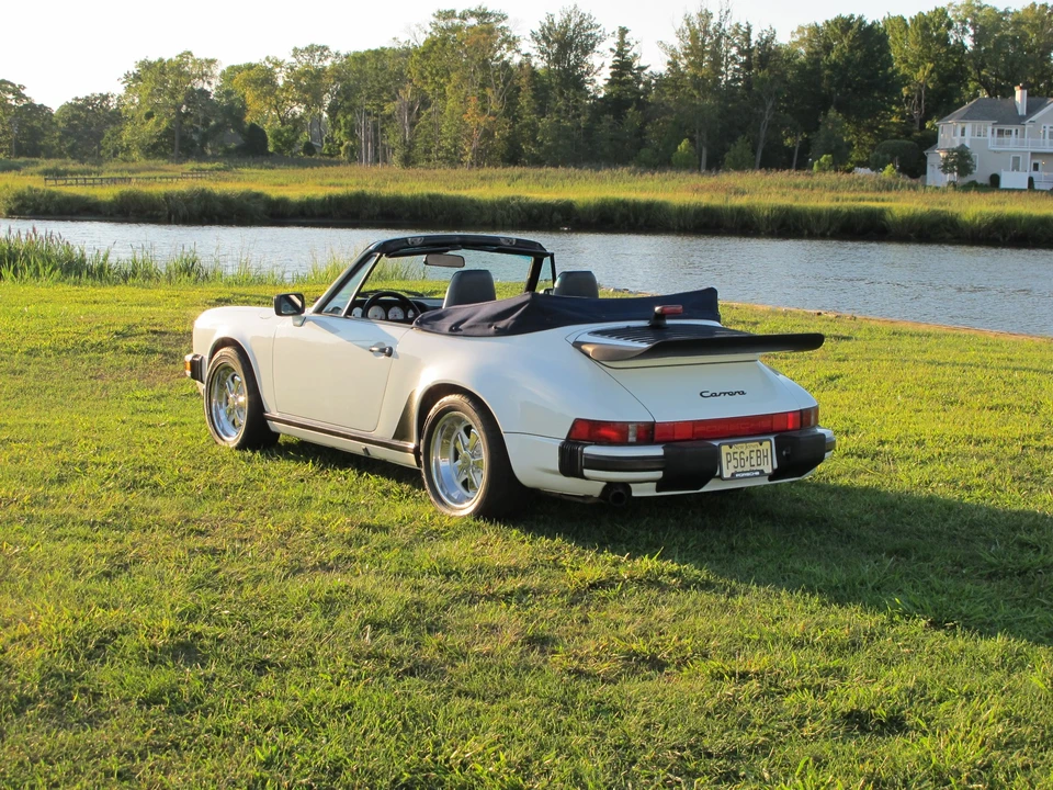 1987 Porsche 911 Carrera 3.2 - Image 10 of 31