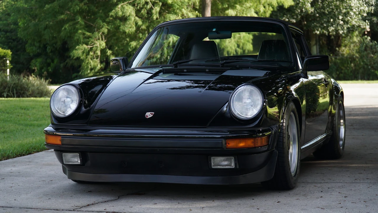 1987 Porsche 911 Carrera 3.2 - Image 10 of 31