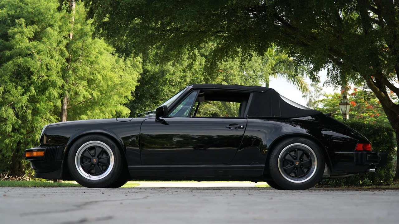 1987 Porsche 911 Carrera 3.2 - Image 8 of 31