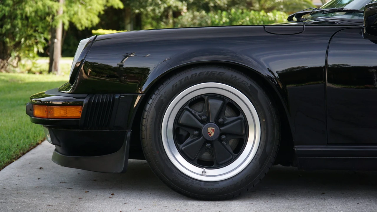 1987 Porsche 911 Carrera 3.2 - Image 21 of 31