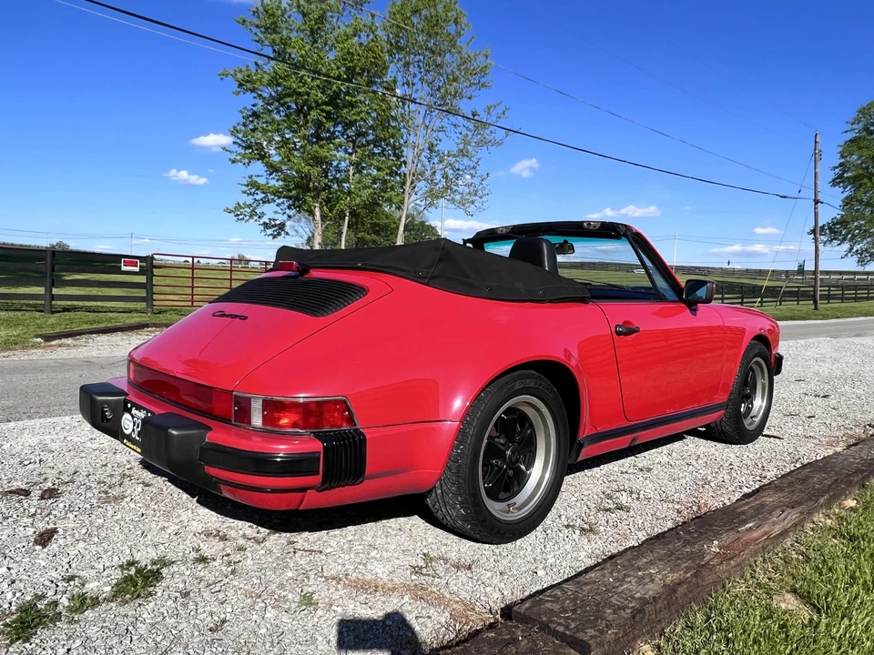 1987 Porsche 911 Carrera 3.2 - Image 13 of 31