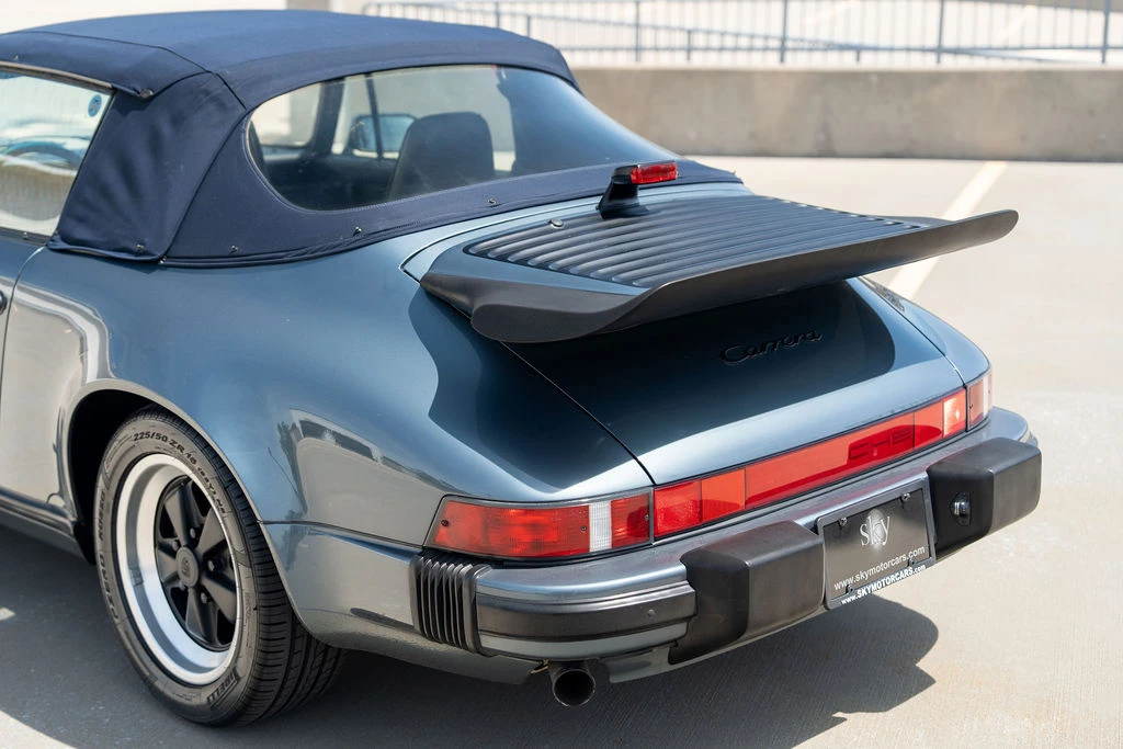 1987 Porsche 911 Carrera 3.2 - Image 16 of 31
