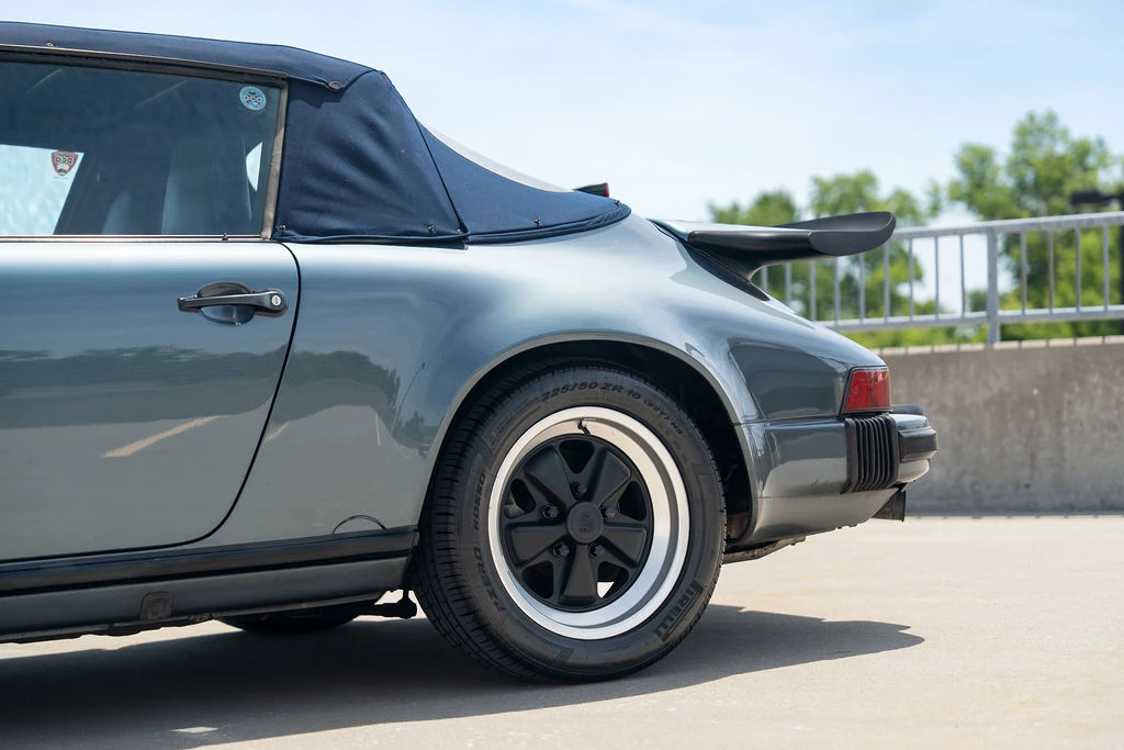 1987 Porsche 911 Carrera 3.2 - Image 21 of 31