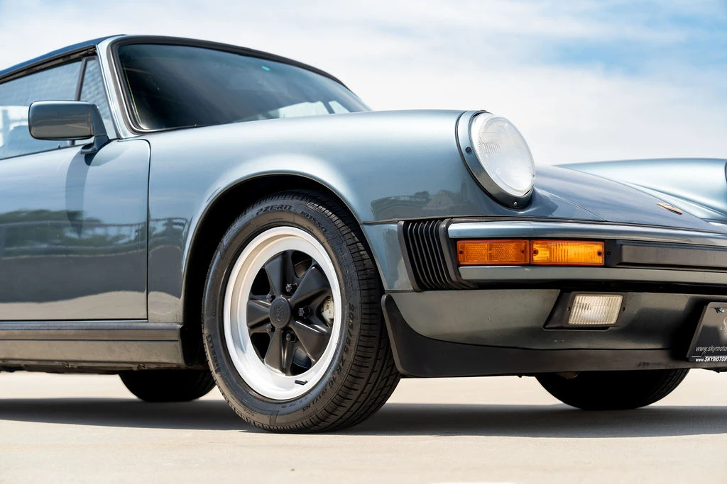 1987 Porsche 911 Carrera 3.2 - Image 13 of 31