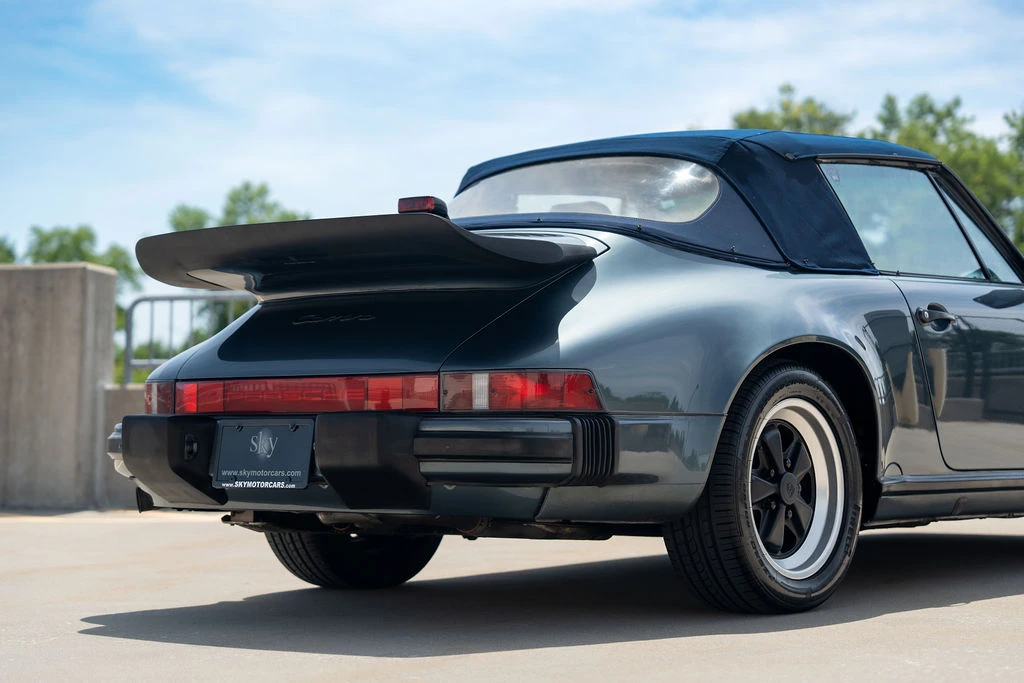 1987 Porsche 911 Carrera 3.2 - Image 18 of 31