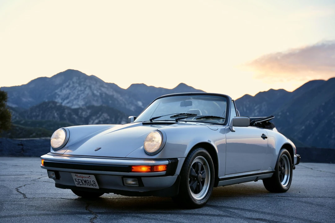 1987 Porsche 911 Carrera 3.2 - Image 2 of 31