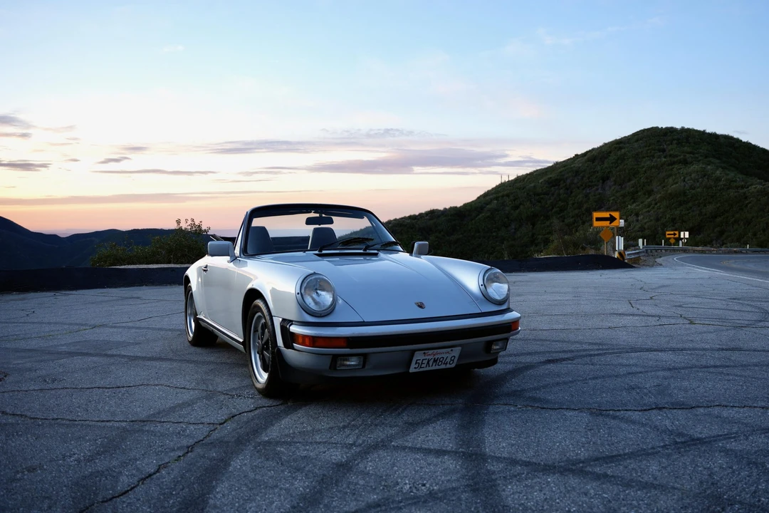 1987 Porsche 911 Carrera 3.2 - Image 20 of 31