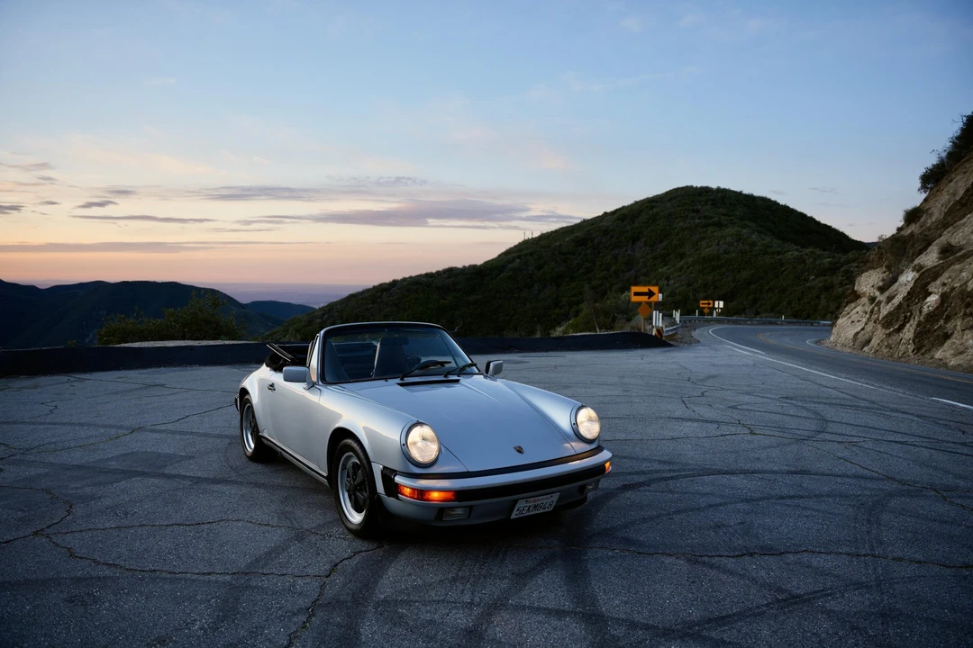 1987 Porsche 911 Carrera 3.2 - Image 19 of 31