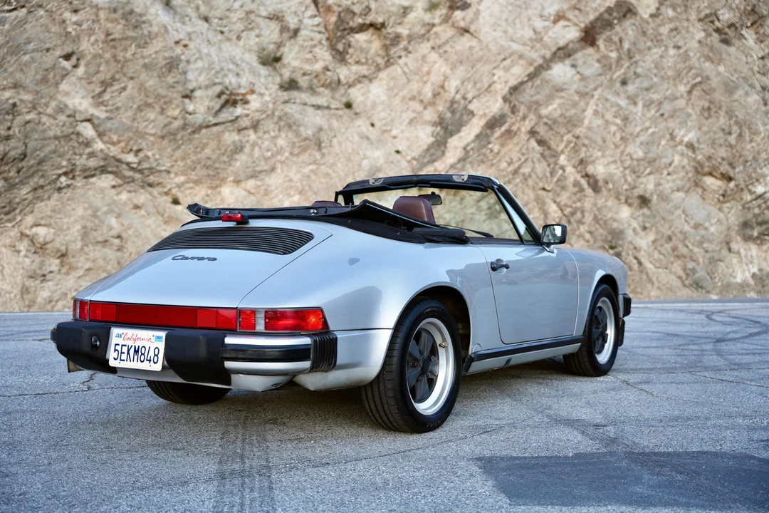 1987 Porsche 911 Carrera 3.2 - Image 11 of 31