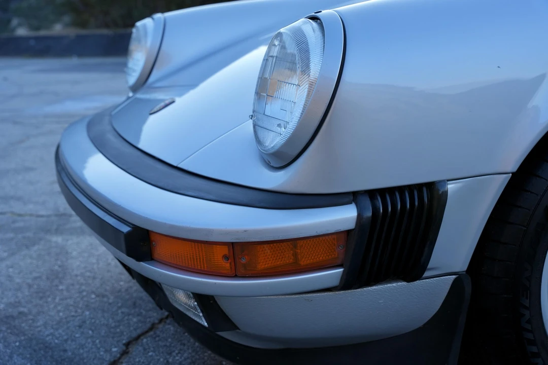 1987 Porsche 911 Carrera 3.2 - Image 27 of 31