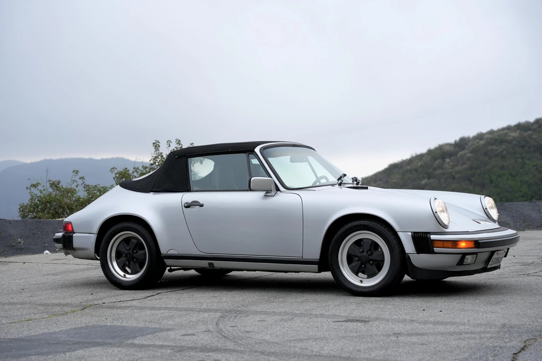 1987 Porsche 911 Carrera 3.2 - Image 16 of 31