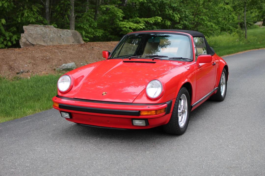 1987 Porsche 911 Carrera 3.2 - Image 24 of 31
