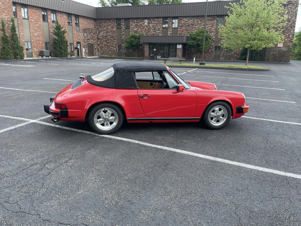 1987 Porsche 911 Carrera 3.2 - Image 16 of 31