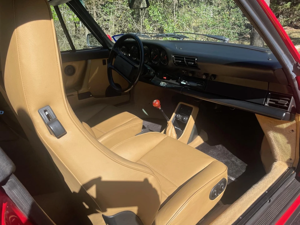 1987 Porsche 911 Carrera 3.2 - Image 26 of 31