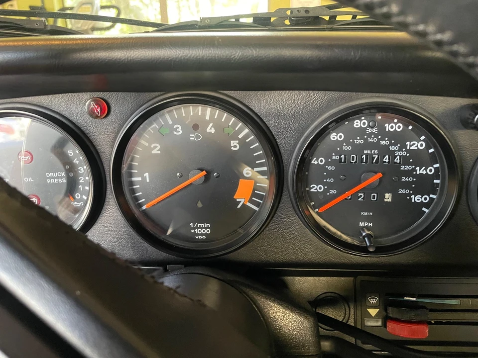 1987 Porsche 911 Carrera 3.2 - Image 22 of 31