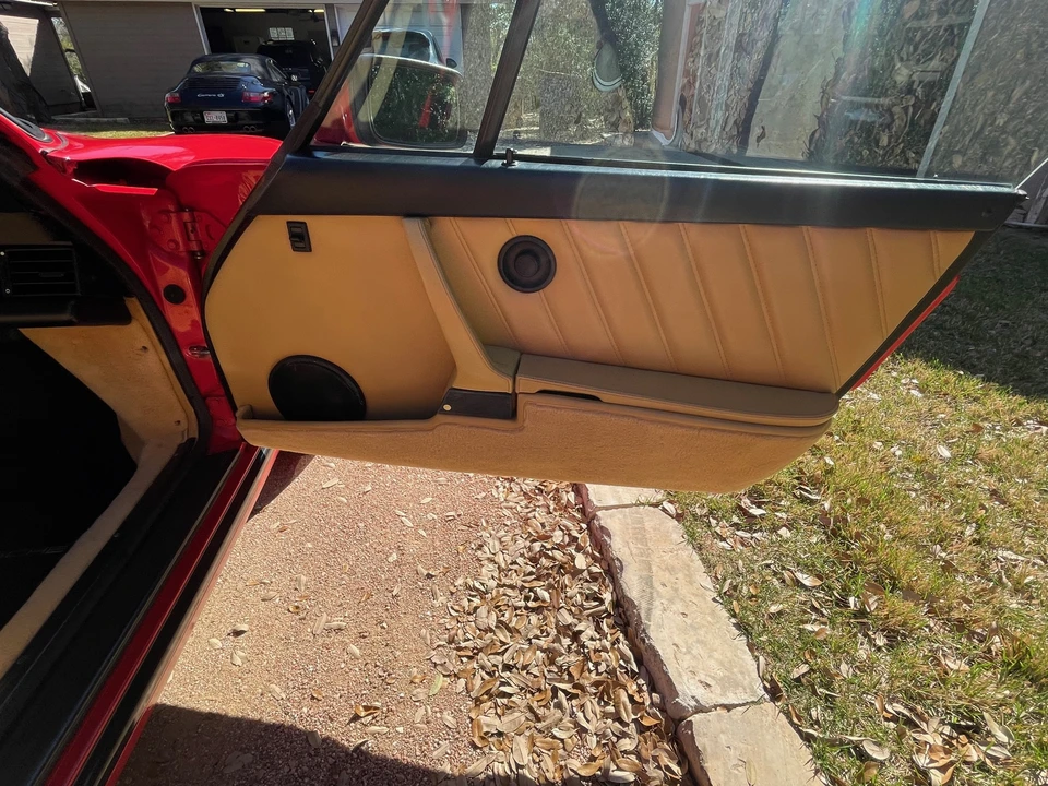1987 Porsche 911 Carrera 3.2 - Image 27 of 31