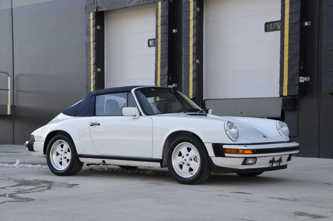 1987 Porsche 911 Carrera 3.2 - Image 10 of 31