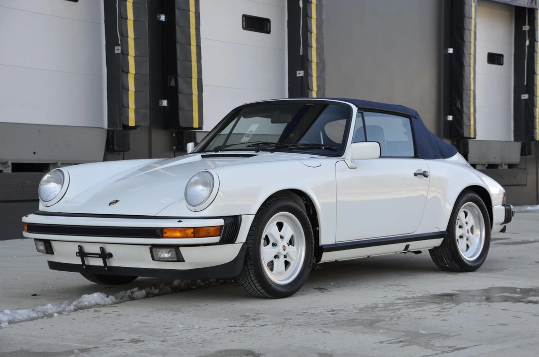 1987 Porsche 911 Carrera 3.2 - Image 2 of 31