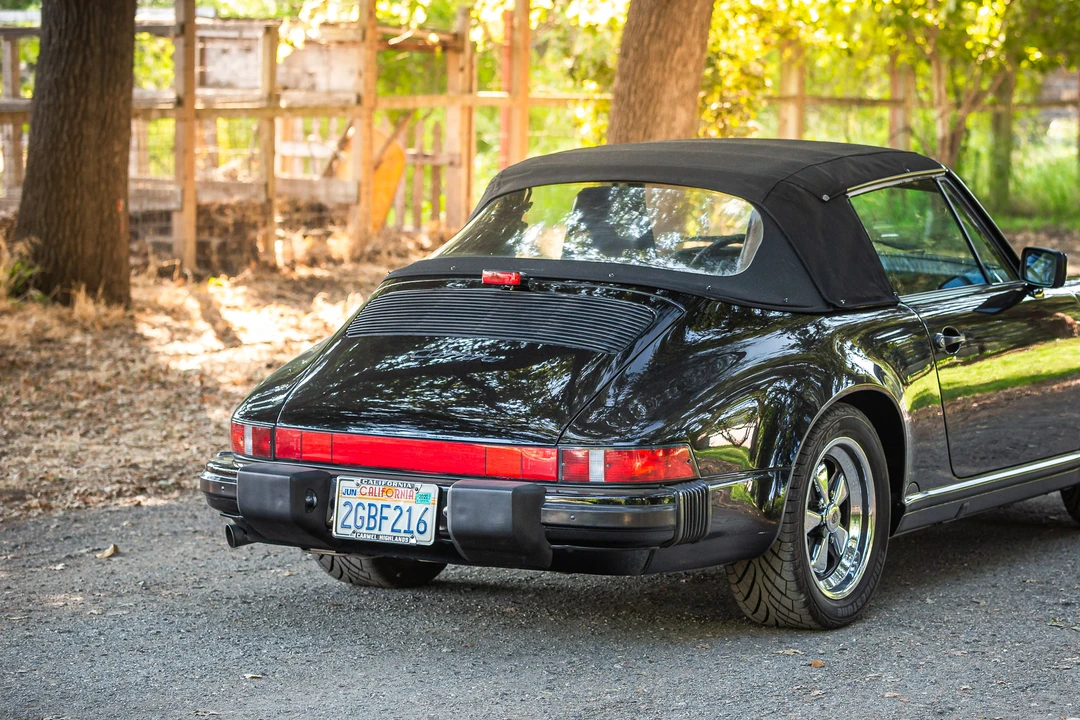 1987 Porsche 911 Carrera 3.2 - Image 24 of 31