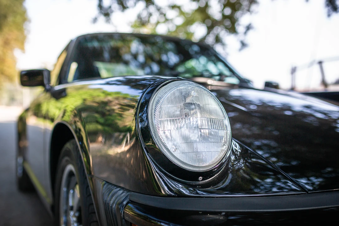 1987 Porsche 911 Carrera 3.2 - Image 17 of 31