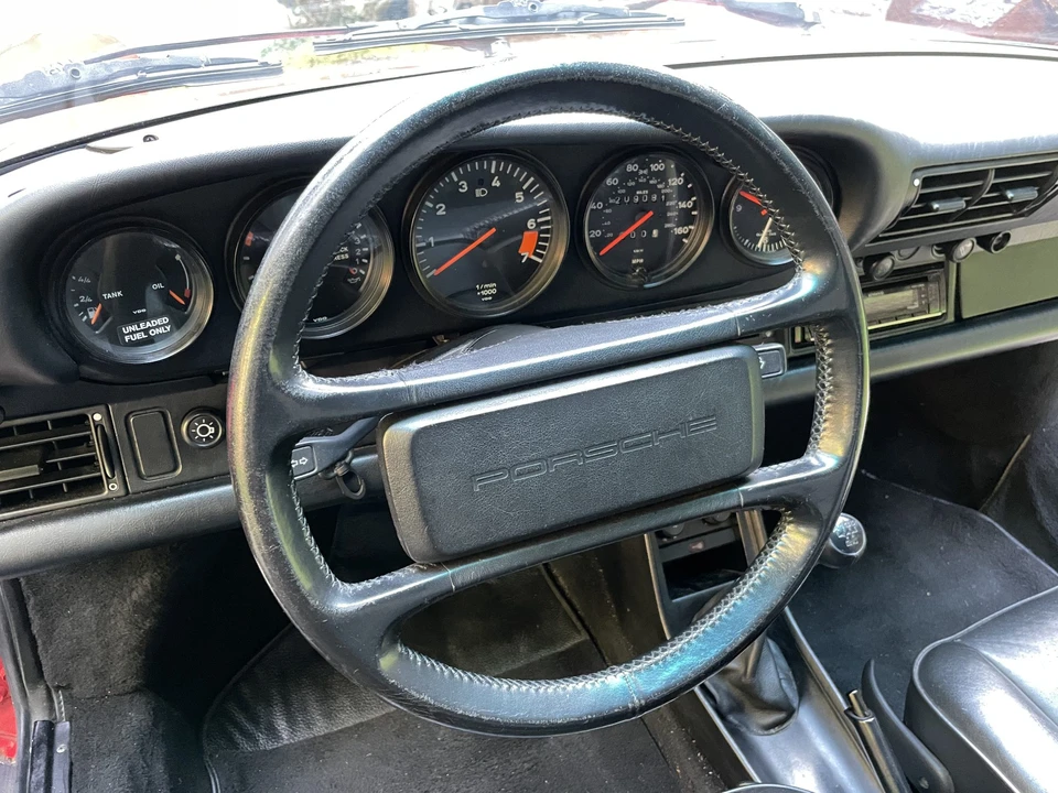 1987 Porsche 911 Carrera 3.2 - Image 27 of 31
