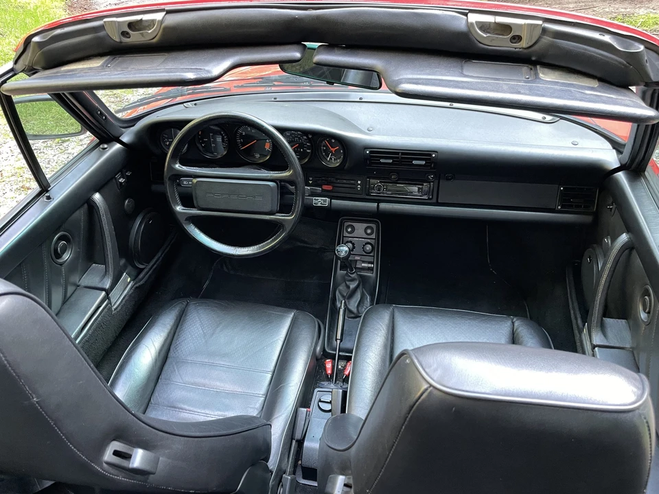 1987 Porsche 911 Carrera 3.2 - Image 25 of 31
