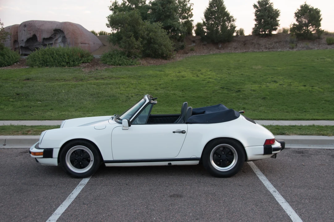 1987 Porsche 911 Carrera 3.2 - Image 6 of 31