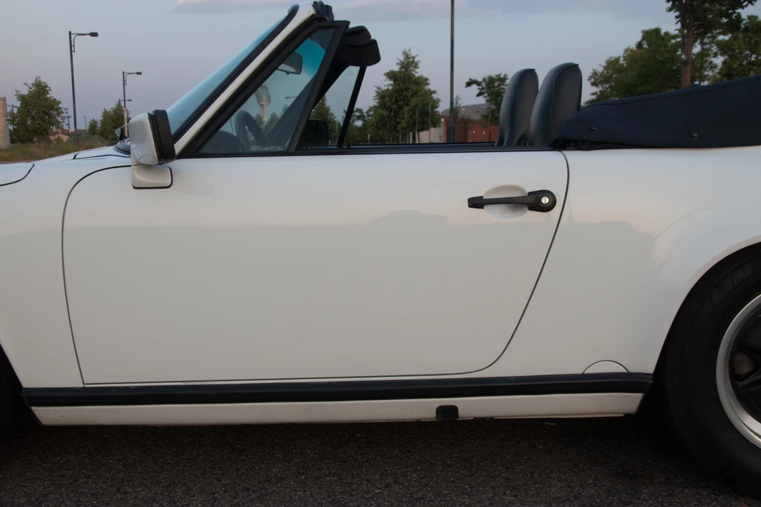 1987 Porsche 911 Carrera 3.2 - Image 24 of 31
