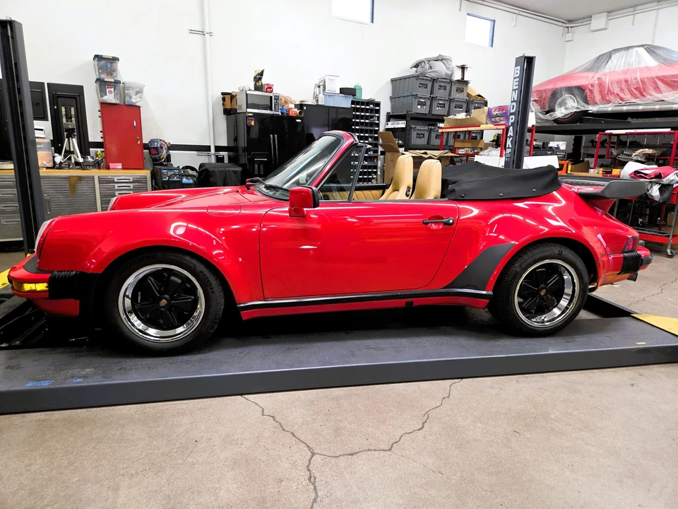 1987 Porsche 911 Carrera 3.2 - Image 9 of 31