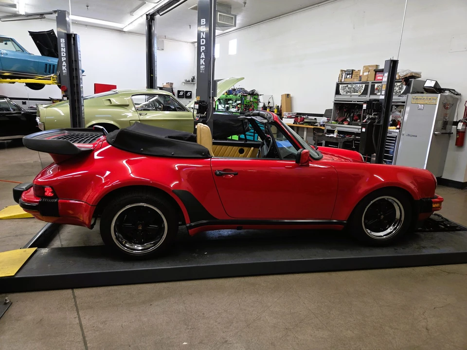 1987 Porsche 911 Carrera 3.2 - Image 14 of 31