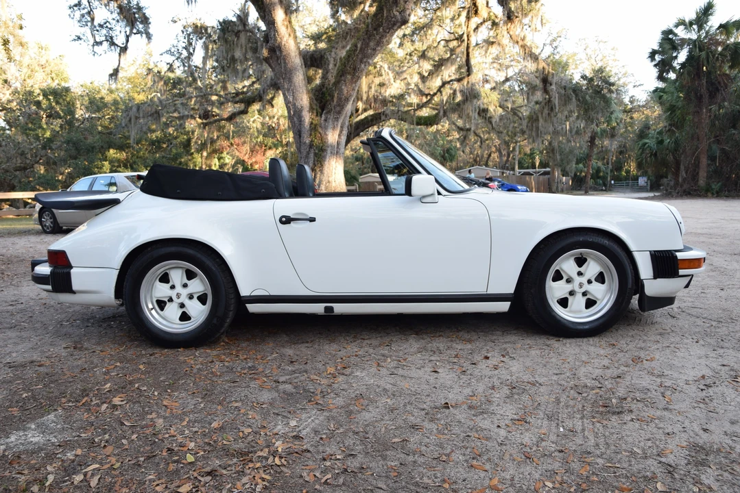 1987 Porsche 911 Carrera 3.2 - Image 4 of 31