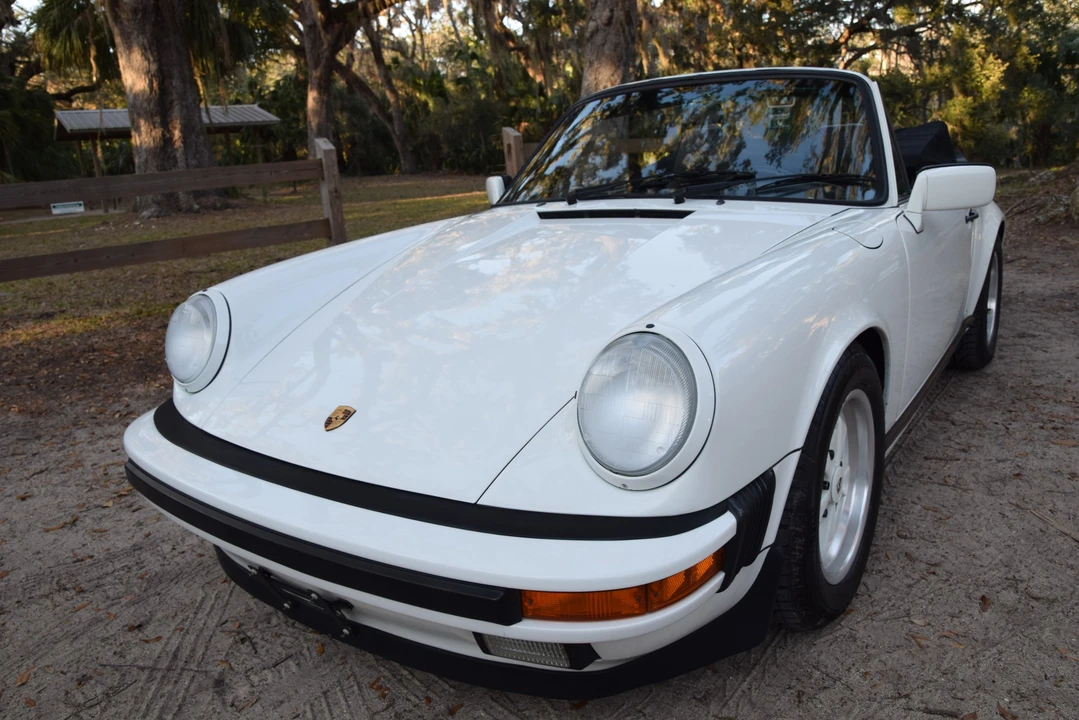 1987 Porsche 911 Carrera 3.2 - Image 9 of 31
