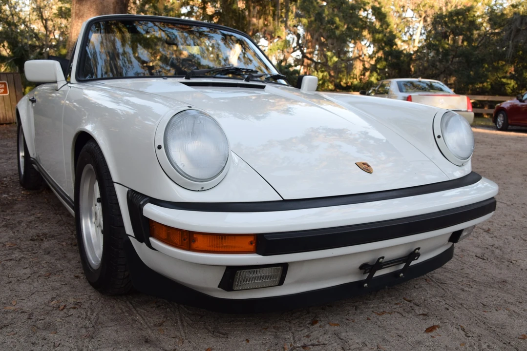1987 Porsche 911 Carrera 3.2 - Image 12 of 31