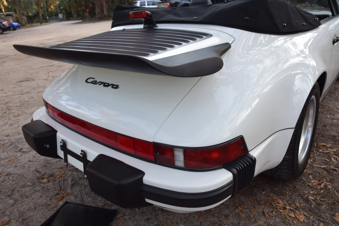1987 Porsche 911 Carrera 3.2 - Image 13 of 31